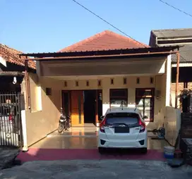 Rumah Dijual : Jl. Kinibalu Timur, Kedungmundu Semarang
