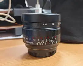 Lensa 7Artisans 50mm f/0.95 Micro Four Thirds (Panasonic / Olympus)
