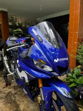 Yamaha r25 new facelift