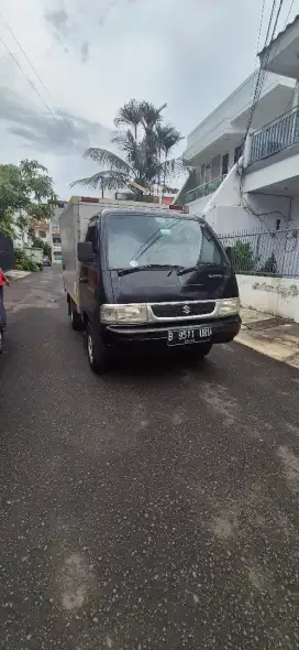 suzuki carry box