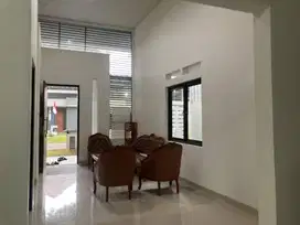 Ready Rumah 1LT HOOK Dgn 2KT Dekat Taman Cluster Kedaton BSB City