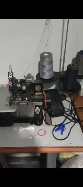 Mesin obras singer