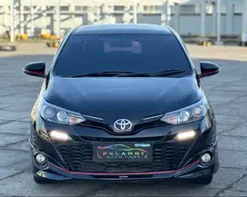 LOW KM!! TOYOTA YARIS 1.5 TRD SPORTIVO BLACK KM 47.XXX RECORD TOYOTA!!