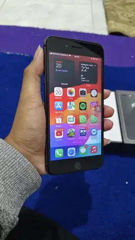 iPhone 8 Plus 256GB sinyal permanen all operator fulldus jual murah