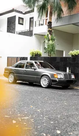 Mercedes benz w124 300e SPC AT 1991