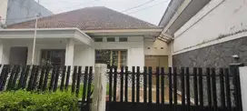 Dijual Rumah di Jl Nanas