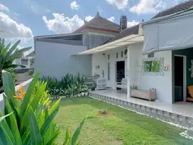 Peaceful Bali Living: 1BR House with Waterfall Sounds in Tabanan