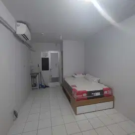 Disewakan Apartemen Kelapa Gading Nias Studio Semi Furnish Tahunan