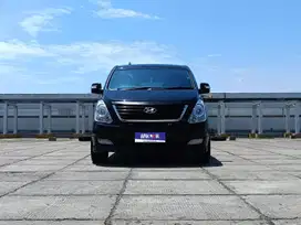 Hyundai H-1 2.5 Royale CRd-i 2014 Km 110rb Tangan 1
