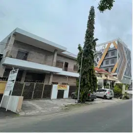 rumah kost tengah kota samping hotel semarang