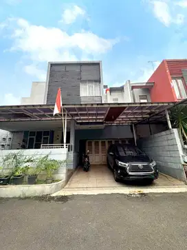 BILLY MOON PD KELAPA RUMAH MEWAH 2 LT POSISI POJOKAN SEMI FURNISH S670