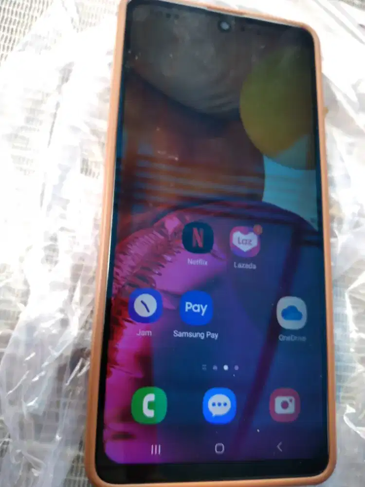 Dijual samsung A71/batngan,normal srmua nya...harga 1500,lokasi karya.