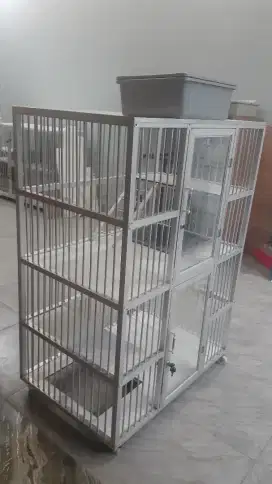 Kandang kucing 2 pintu
