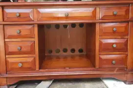 Buffet dari kayu