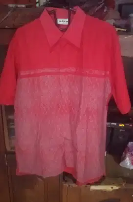 Kemeja pria ukuran L