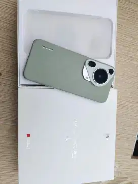 HUAWEI PURA 70 ULTRA