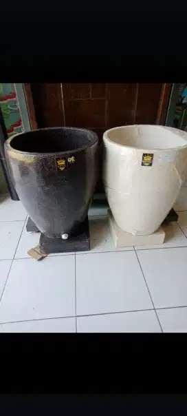 Tong air model marmer