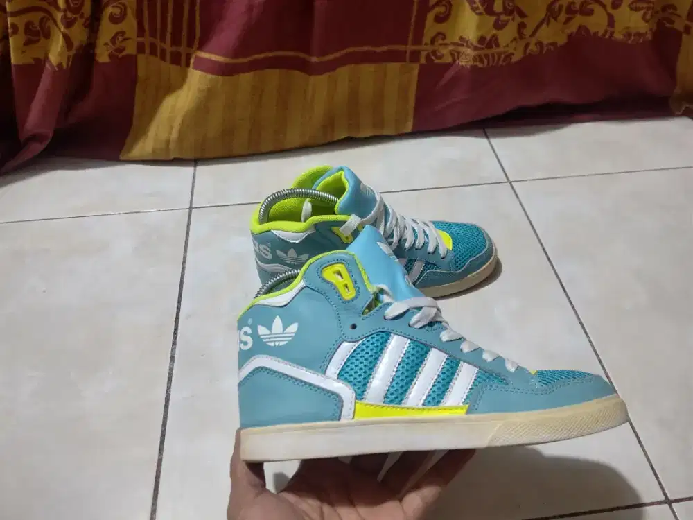 sepatu adidas extra ball size 38