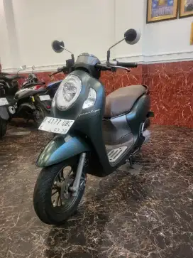 SCOOPY PRESTIGE/CICILAN 0% VIA CC /GARANSI MESIN & FREE SERVICE 6X