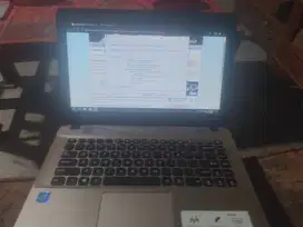 ASUS X441M Intel N4020