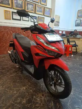 VARIO 125 CBS ISS/CICILAN 0% VIA CC /GARANSI MESIN & FREE SERVICE 6X