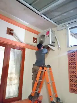 Jasa service AC, Cuci AC, pasang AC, Bongkar pasang AC