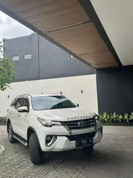 Vrz fortuner 2017 matic putih