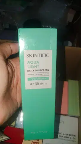 NEW Sunscreen SKINTIFIC Aqua Light