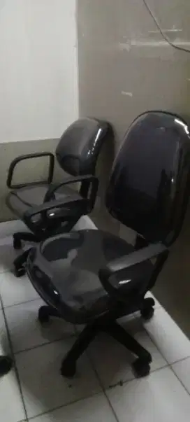 Kursi kantor hidrolk pake tangan
