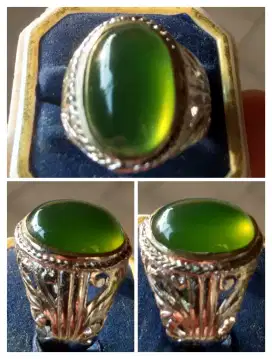 Batu Serpentine Ijo Botol