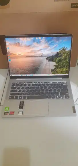 Lenovo IdeaPad 5Pro Ryzen 7 silver mulus pisan