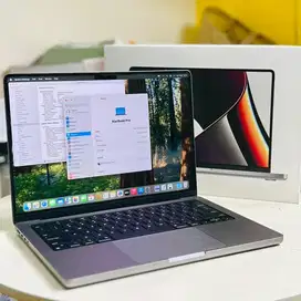 MacBook Pro 14 inch M1 fullset cc kecil likenew