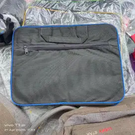 Tas Laptop 14 inchi minimalis