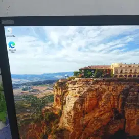 Monitor Lenovo 19