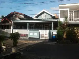 Rumah dijual bintaro sektor 4