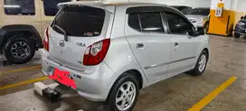 MOBIL BEKAS Daihatsu Ayla 2015 Bensin