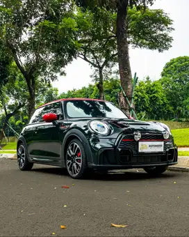 Mini Cooper S 2.0 John Cooper Works 2022 British Racing Green