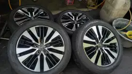 di jual velg vellfire r18 original+ban bs turanza kondisi 90% nik 2024