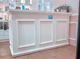 MEJA KASIR TEMPAT USAHA / CAFE/ SALON ESTETIK CAT DUCO