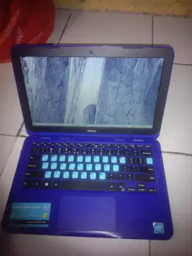 Laptop dell inspiron p24t