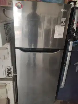 Kulkas LG 2pintu
