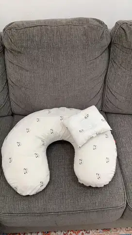 Bantal Menyusui