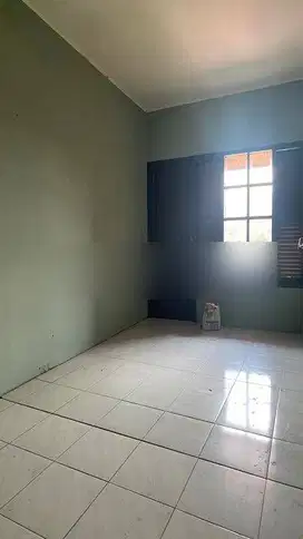 Rumah Kokoh Terawat di Duren Sawit, Jakarta Timut