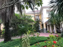 Bukit golf rumah mewah siap huni 2lt golf view dan pool