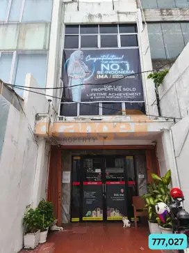 Dijual Ruko 4,5 Lantai hadap Timur Di Kebayoran Baru Jakarta Selatan