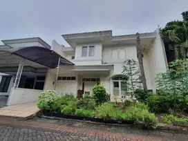 DIJUAL RUMAH CITRALAND PURI SENTRA RAYA DEKAT GWALK