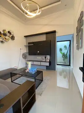 RUMAH MODERN CLASSIC LOKASI STRATEGIS