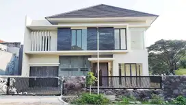 RUMAH FULLERTON CITRALAND BARU GRES View Taman Besar dekat Gwalk