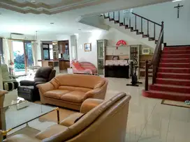MURAH Rumah Belakang GM Galaxy Mall Dharmahusada Permai FREE FURNISHED