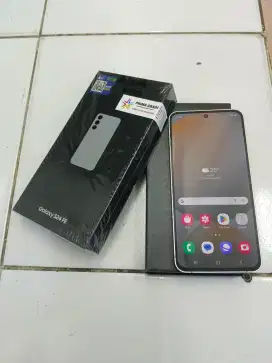 Samsung s24 fe 5G 8/256 SEIN grey sebulan pake like new fullset ori